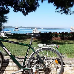 https://adriatic-apartments-nada.pula-hotels.org