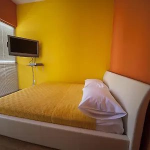 https://apartment-may.primorje-gorskikotar.com